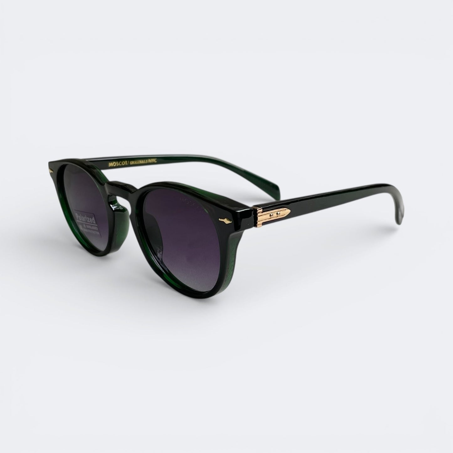 MOSCOT_6812