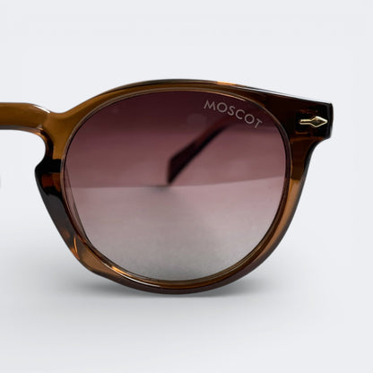 MOSCOT_6811