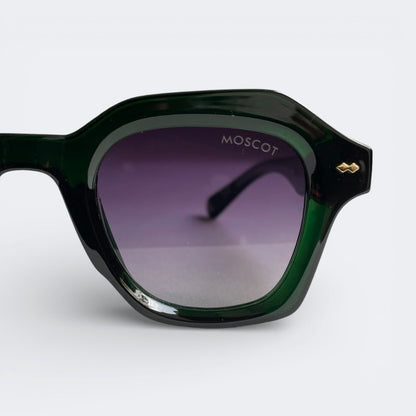 MOSCOT_6818
