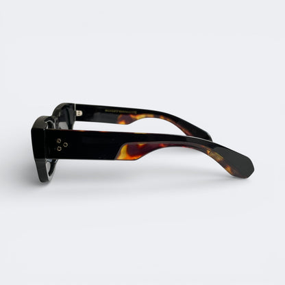 MOSCOT_6815