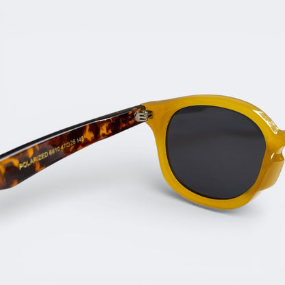 MOSCOT_6820